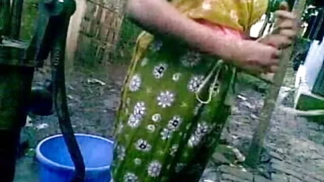 स्विंगिंग कॉड्स मर्सी स्टार और मारिया कुछ मुर्गा सपना की सेक्सी मूवी साझा करते हैं