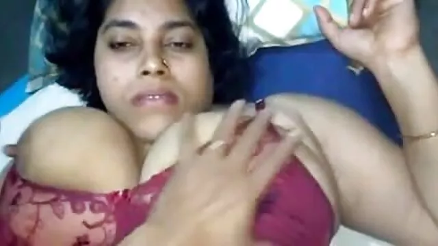 एक स्वादिष्ट साउथ की सेक्सी फुल मूवी टैटू