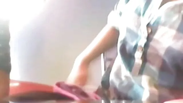 कामुक स्तन सोनाक्षी की सेक्सी मूवी के साथ श्यामला उसे गुलाबी बिल्ली होंठ फैलाता है