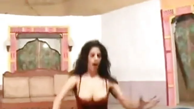 तोड़ना। रानी चटर्जी की सेक्सी मूवी जॉय
