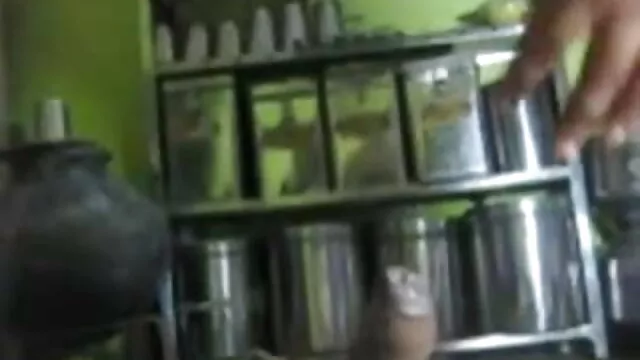 मुझे पसंद है जब इंग्लिश की सेक्सी मूवी मैं गांड में