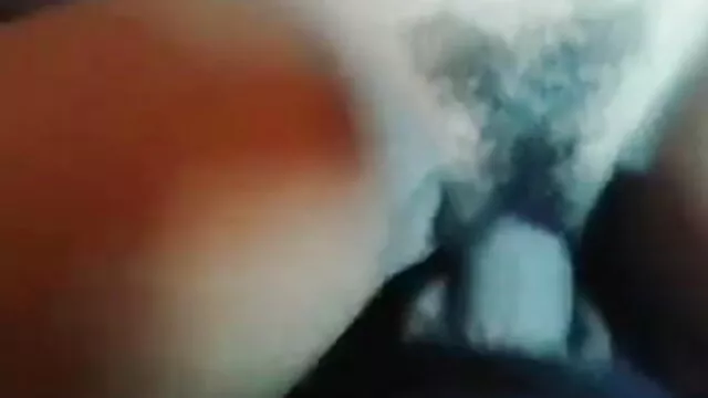 सेक्सी नीचे पहनने सेक्स करने की मूवी के कपड़ा में कैमिला बड़े मुर्गा के साथ काले आदमी fucks