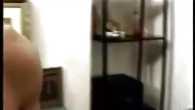 प्यार यूरो शौकिया शौकीनों को घुंडी सेक्सी मूवी हीरोइन की चूसने से
