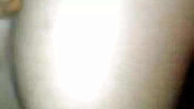 भाग्यशाली सोनम कपूर की सेक्सी मूवी पति अपनी खूबसूरत पत्नी को रिकॉर्ड करता है