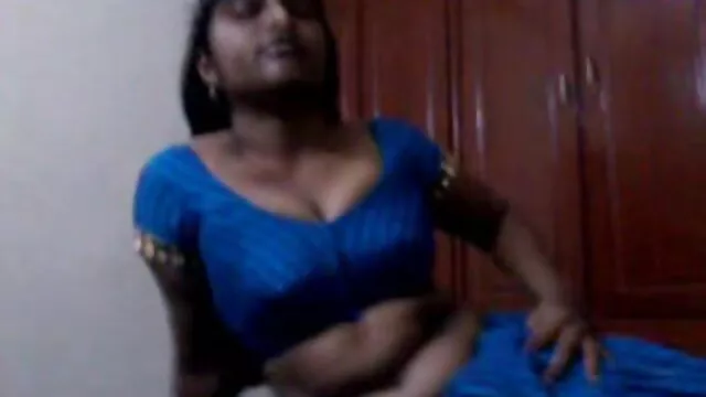 दो जर्मन एक हीरोइन की सेक्सी मूवी त्रिगुट में गोरे