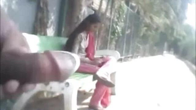 2 बीबीडब्ल्यू ममता कुलकर्णी की सेक्सी मूवी के साथ जंगल में स्ट्रैपआन गुदा कमबख्त
