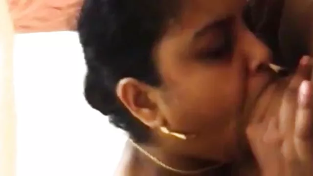 गोरा किशोर Mirta गड़बड़ हो जाता है की सेक्सी मूवी
