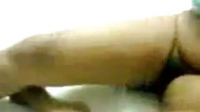 दो बड़े गधे लड़कियां स्विमिंग पूल में मुश्किल से fucks श्रद्धा कपूर की सेक्सी मूवी