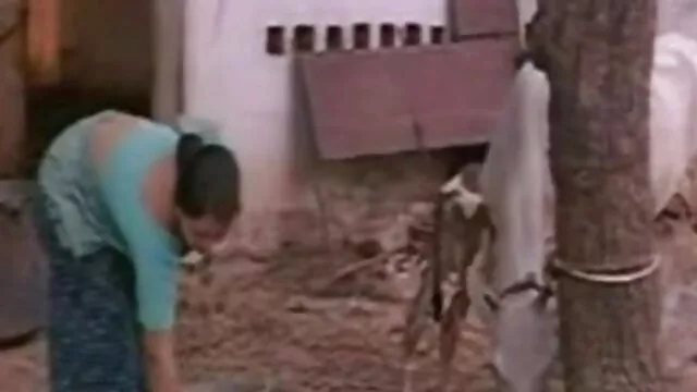 क्लेयर सनी देओल की बीएफ सेक्सी मूवी रिचर्ड्स Jul-14-14 (1)