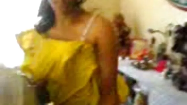 प्यारी माँ स्तन और काजोल की सेक्सी मूवी आदमी के साथ