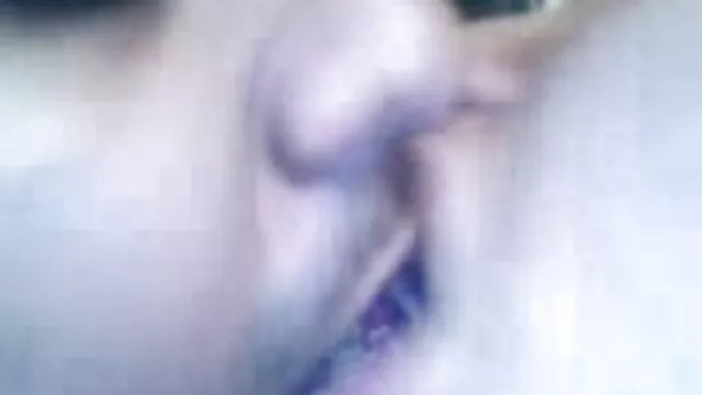 संपत्ति दिखाते हुए श्रीदेवी की सेक्सी मूवी बड़ी titted किशोर मोनिका